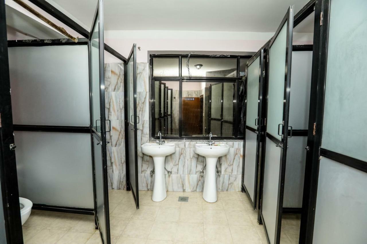 הוסטל Famous House קטמנדו מראה חיצוני תמונה